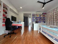 Robey Crescent (D19), Semi-Detached #512461311